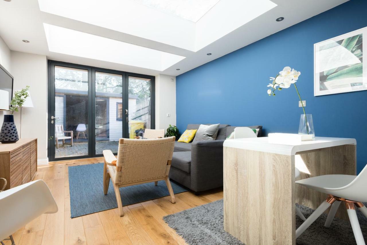 The Navy Court - Scandinavian Inspired 4Bdr Home Oxford Exterior photo