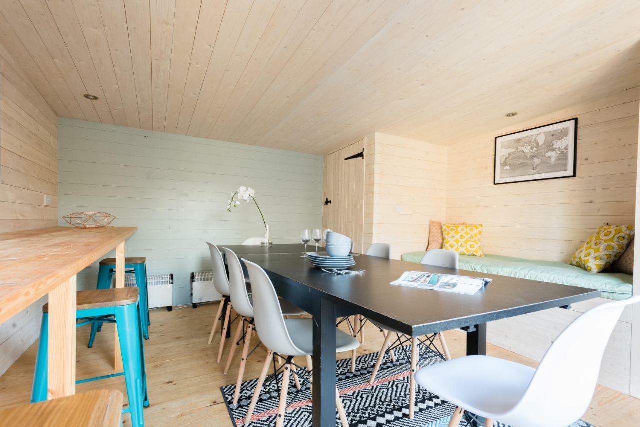 The Navy Court - Scandinavian Inspired 4Bdr Home Oxford Exterior photo