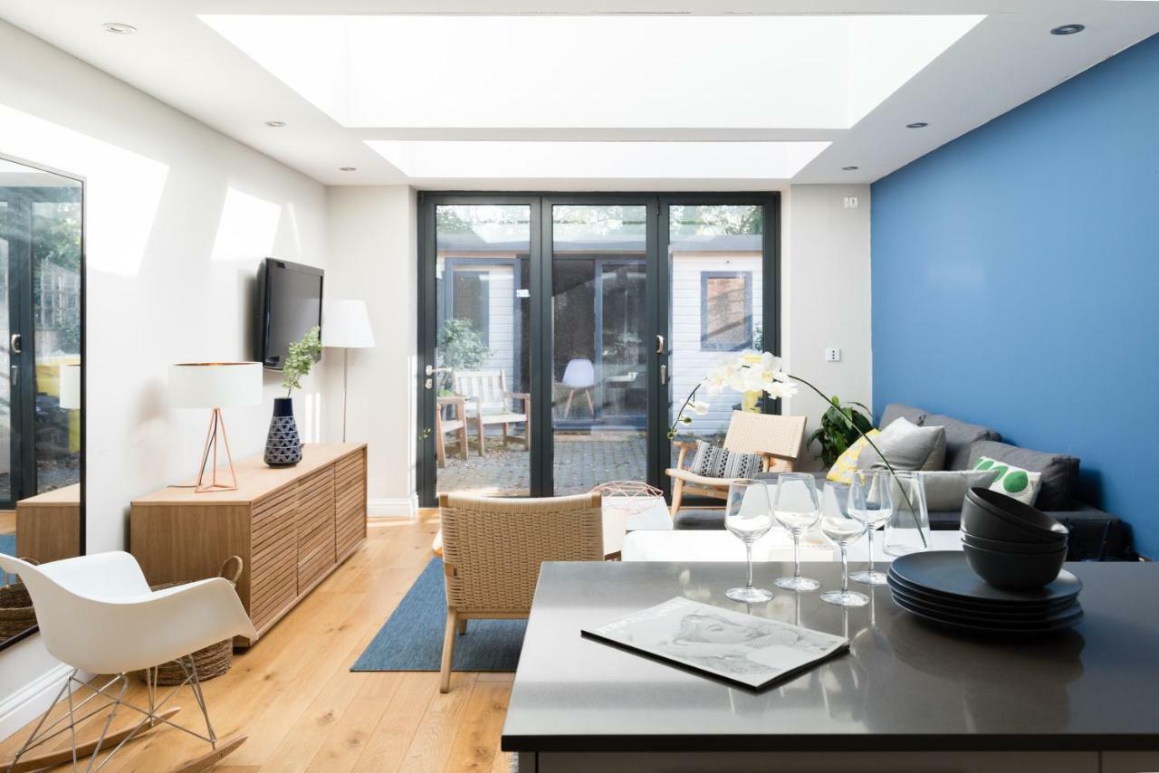 The Navy Court - Scandinavian Inspired 4Bdr Home Oxford Exterior photo