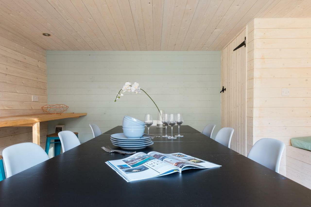 The Navy Court - Scandinavian Inspired 4Bdr Home Oxford Exterior photo